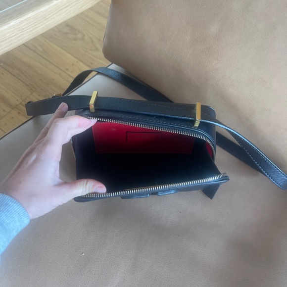 Valentino purse - Picture 2 of 4